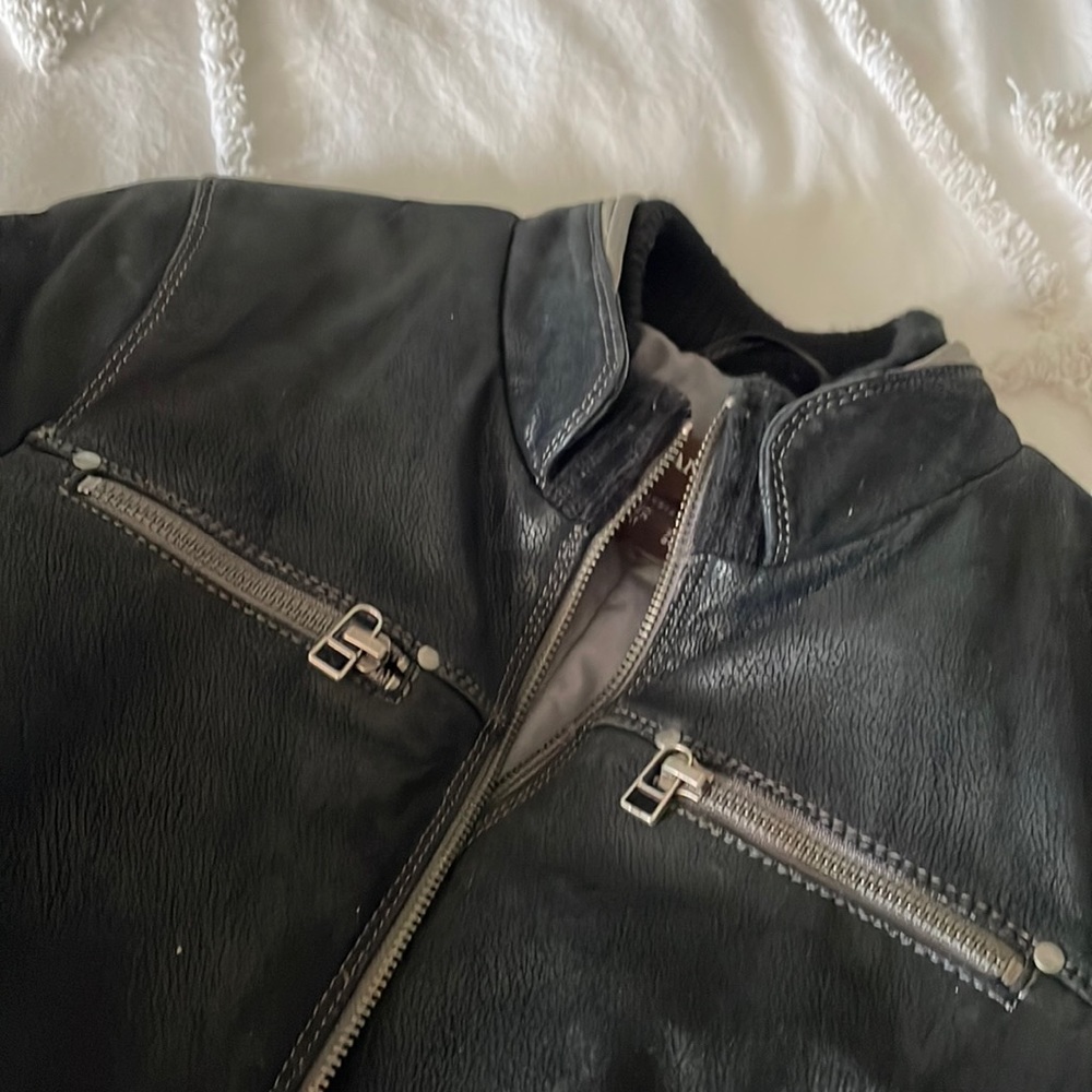 Danier Distressed Leather Riding Jacket 3XS - Picture 7 of 9